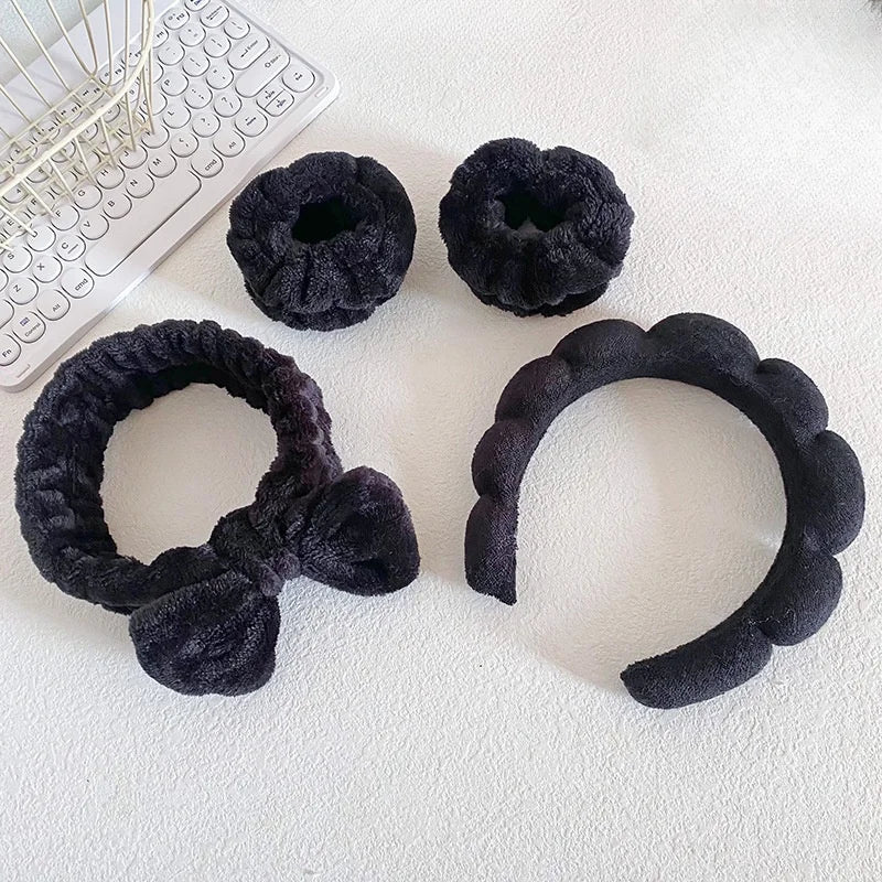 4PCS Stylish Washing Headband and Wristbands